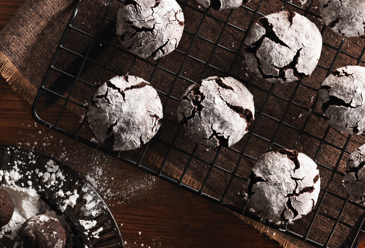 Chocolate Krinkle Cookie Recipe | Get Cracking