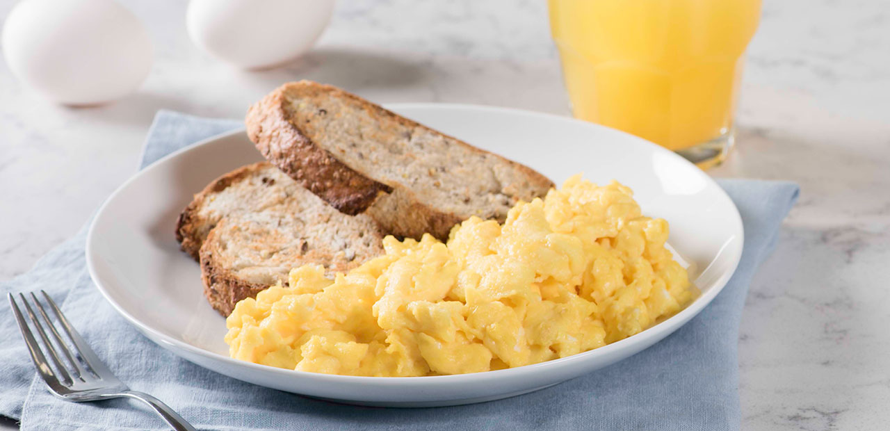The BEST Soft And Creamy Scrambled Eggs