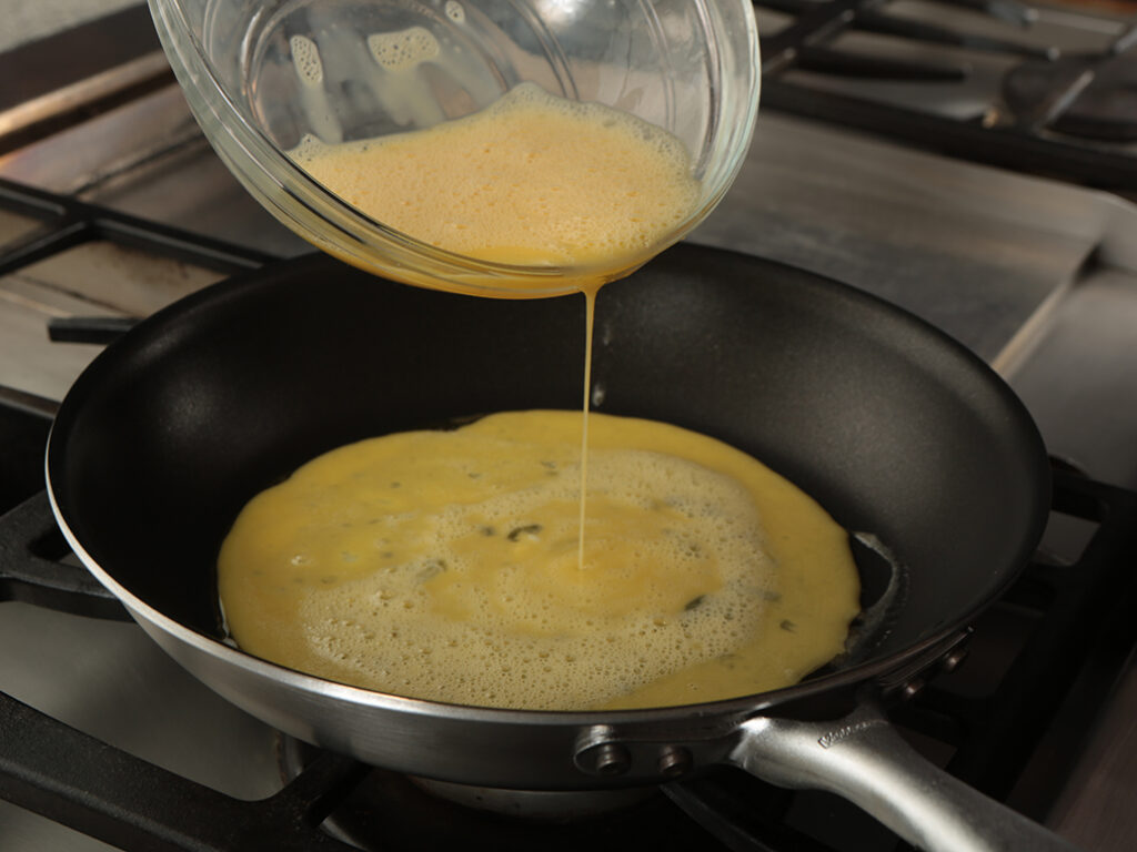 How To Make Scrambled Eggs Eggs Ca