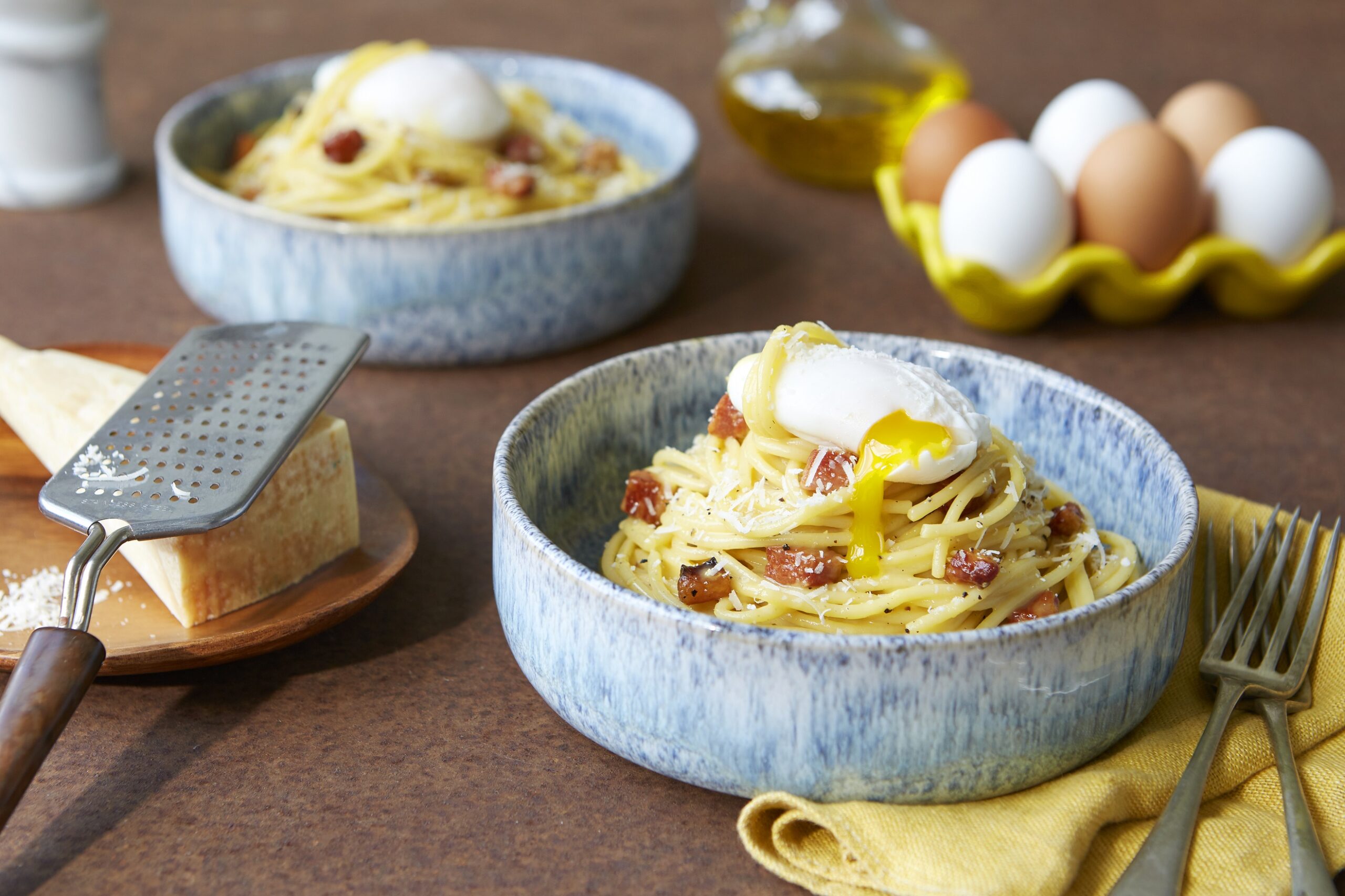 Egg yolk carbonara hotsell
