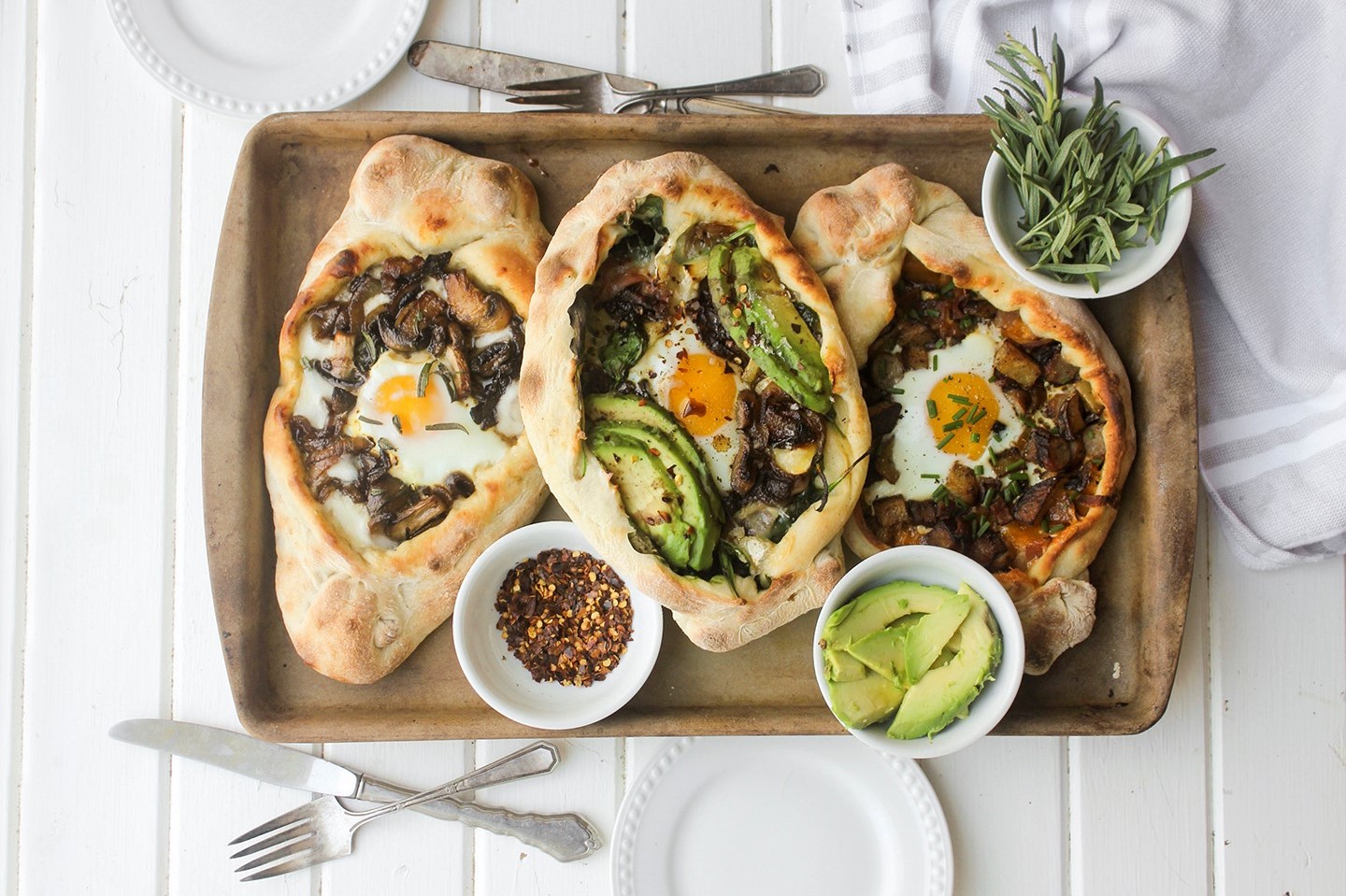 Khachapuri with Avocado, Prosciutto and Brie - Eggs.ca