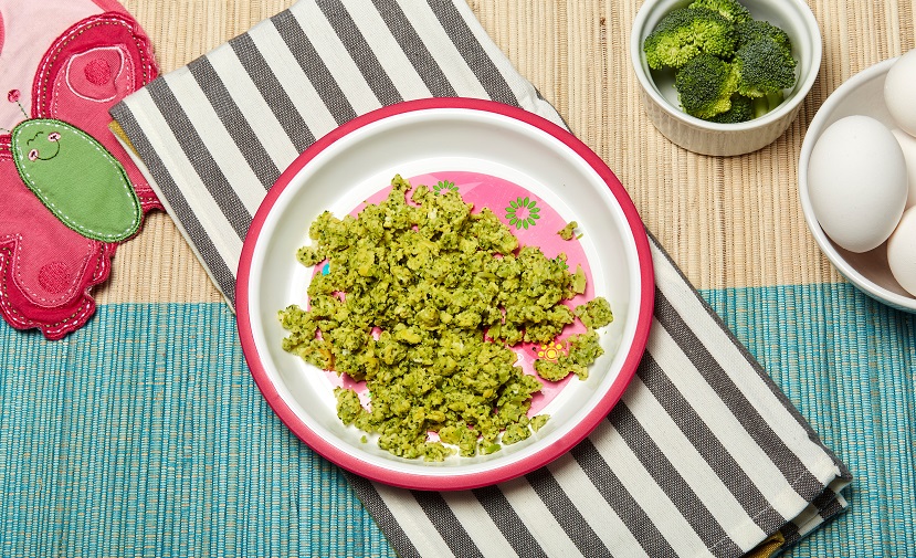 Egg and Broccoli Scramble - Eggs.ca