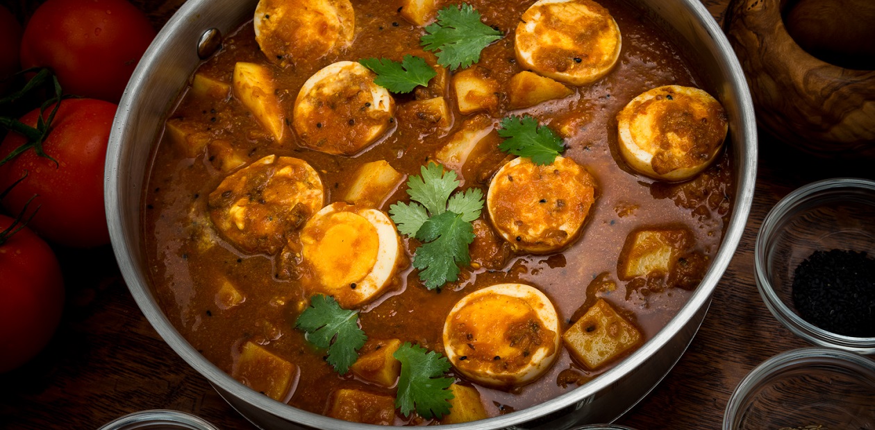 Bengali Five Spice Anda Aloo Curry - Eggs.ca
