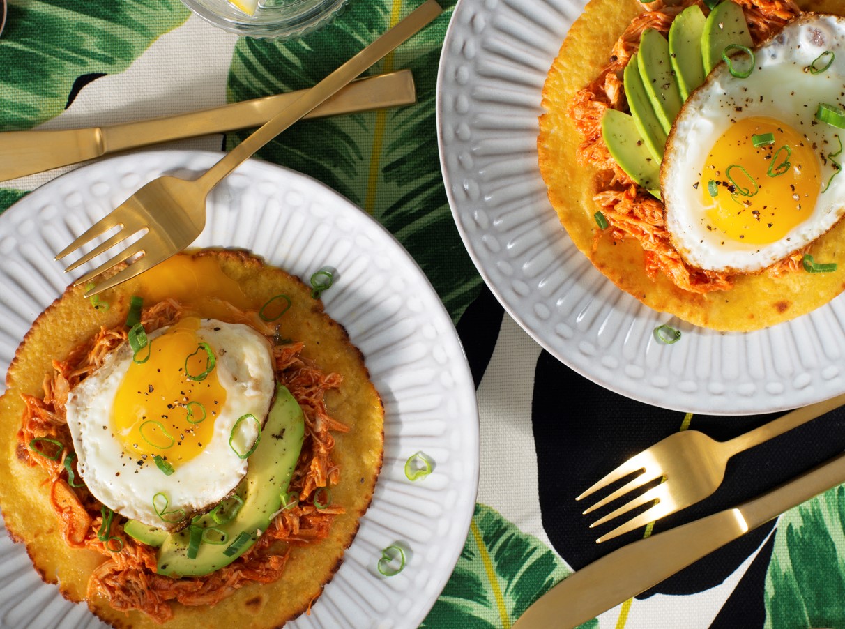 Buffalo Chicken Tostadas - Eggs.ca