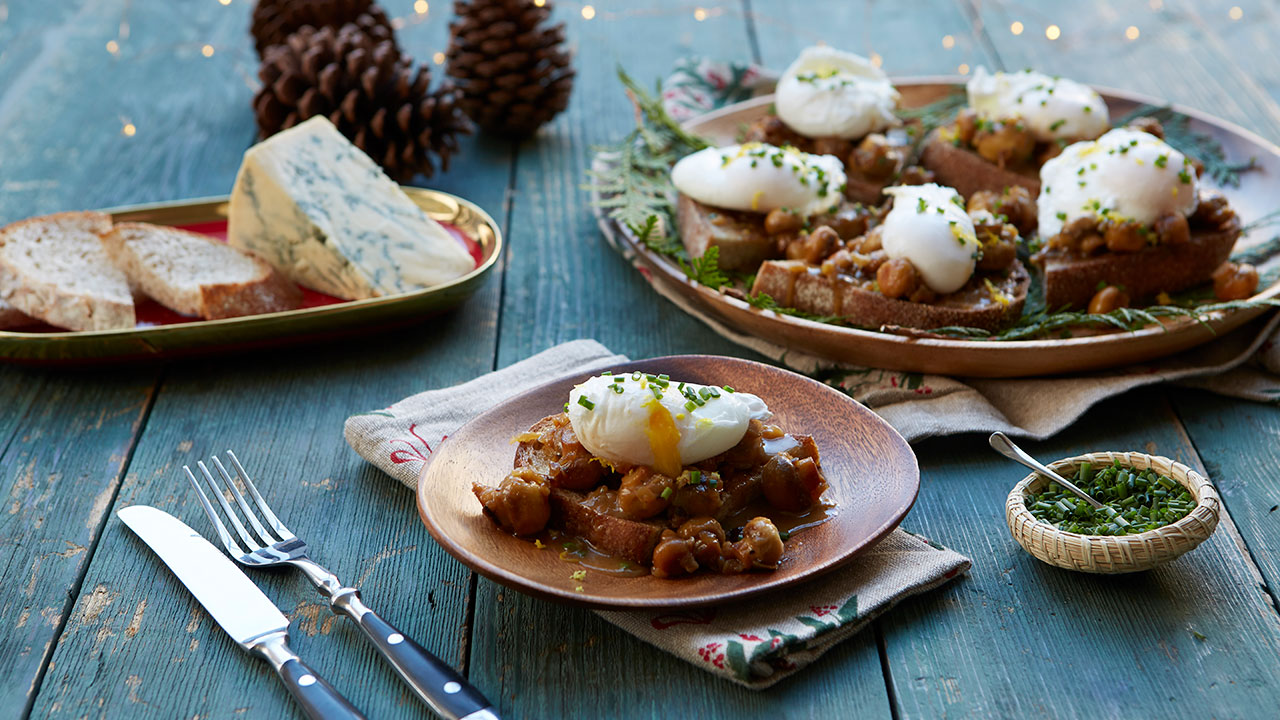 Mushrooms on Toast - Eggs.ca