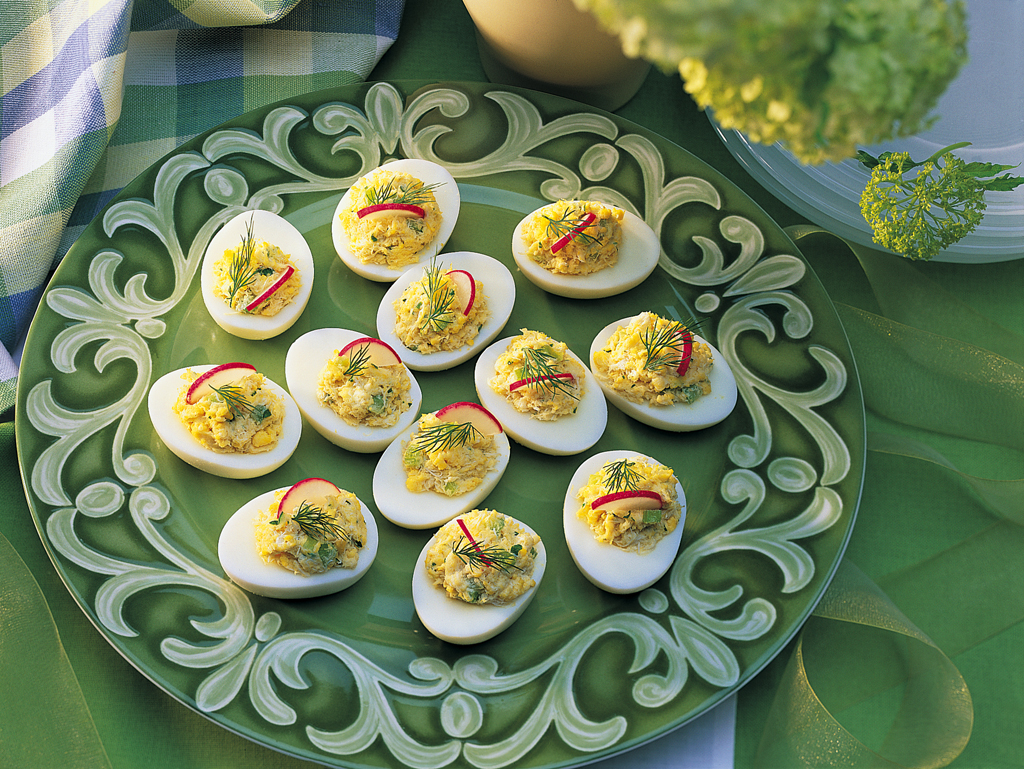 Devilled Eggs with Crab Meat - Eggs.ca