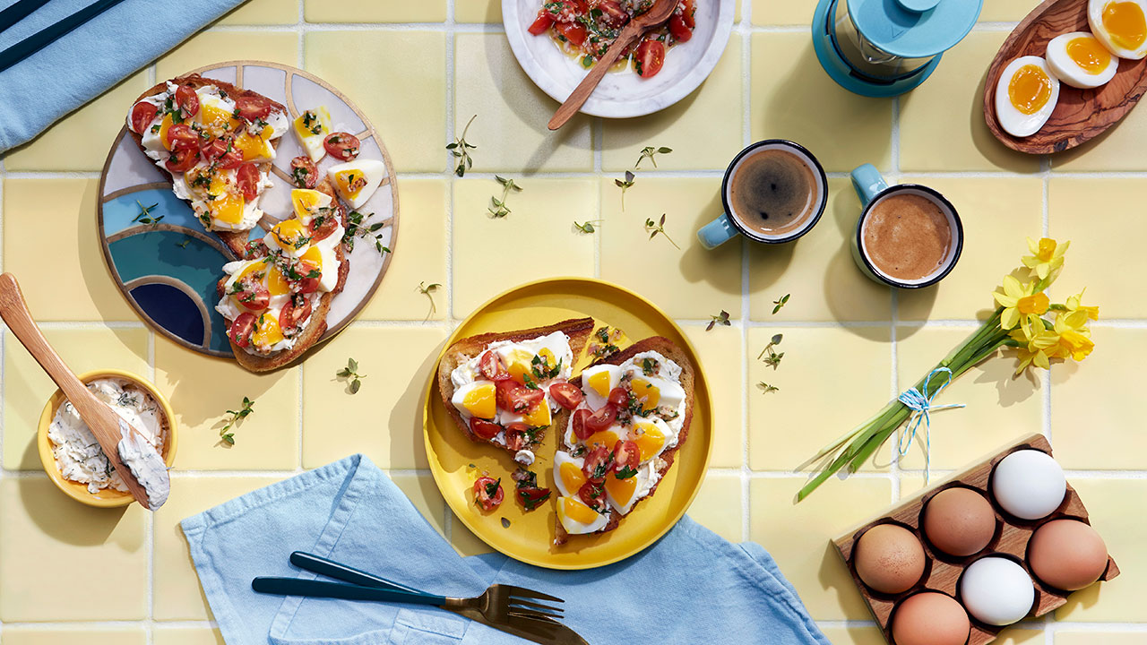 Jammy Egg Toasts with Herb Cream Cheese - Eggs.ca