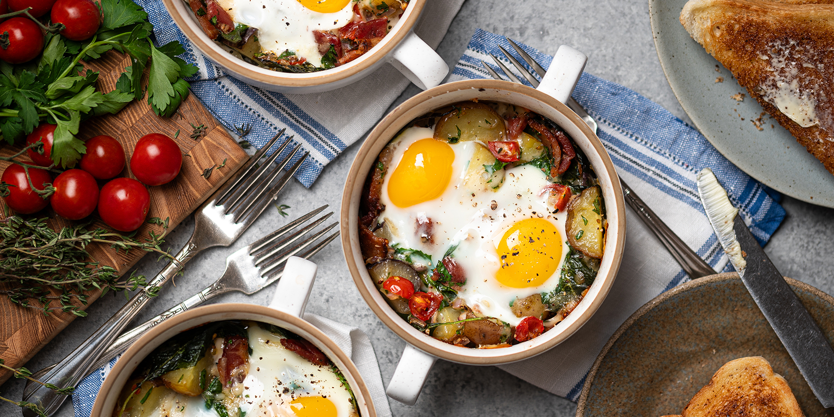 Canadian Farmhouse Baked Eggs - Eggs.ca