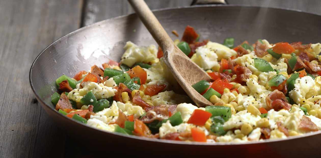 Hearty Kentucky Scramble - Eggs.ca