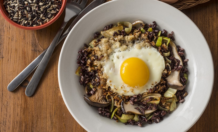 Mushroom Fried Rice with Crispy Egg - Eggs.ca
