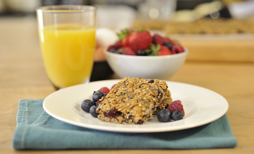 Ready-to-Go Granola Bars - Eggs.ca