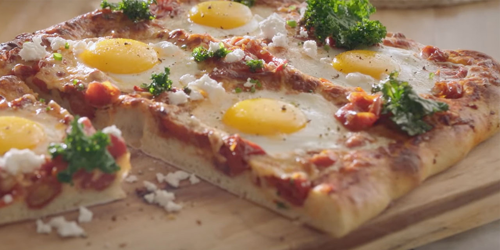 EFC Egg Topped Pizza Kale Tomatoes Feta 1664x832